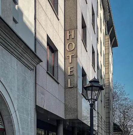 H12 Hotel
